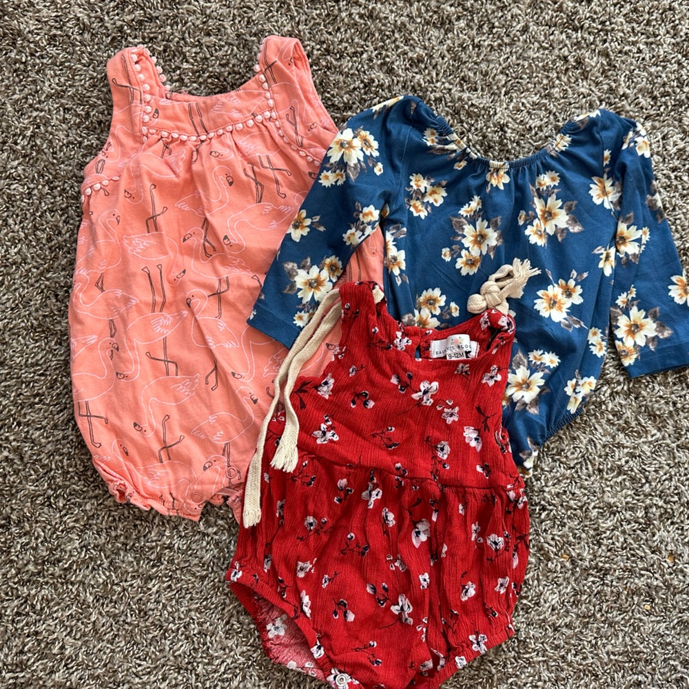 Baby girls 9-12M summer bundle
